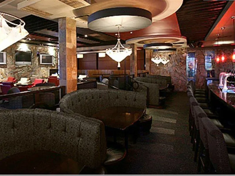 Sandman Hotel Calgary Airport