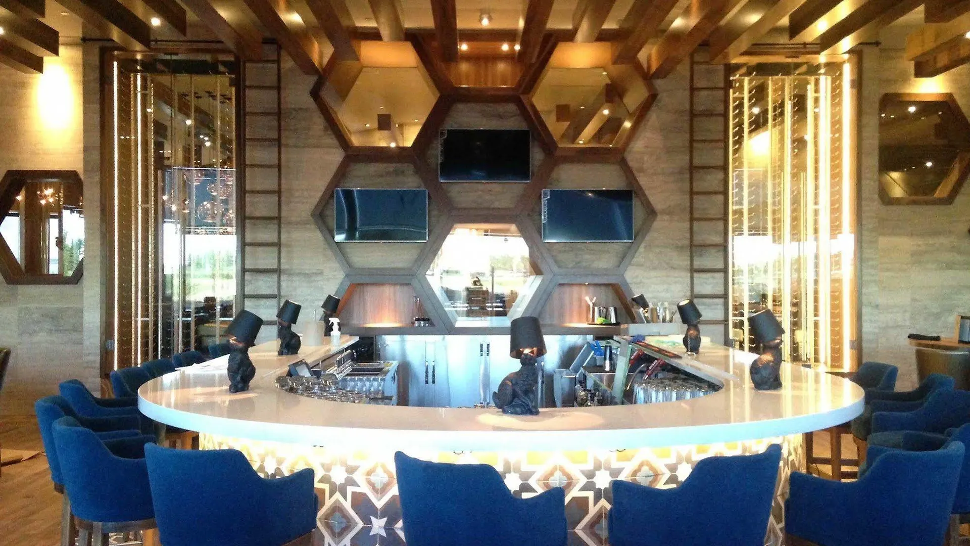 Sandman Hotel Calgary Airport