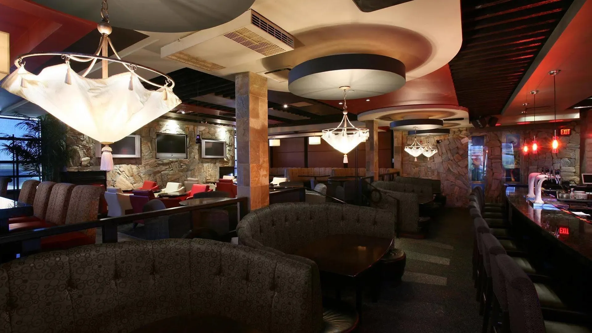 Sandman Hotel Calgary Airport